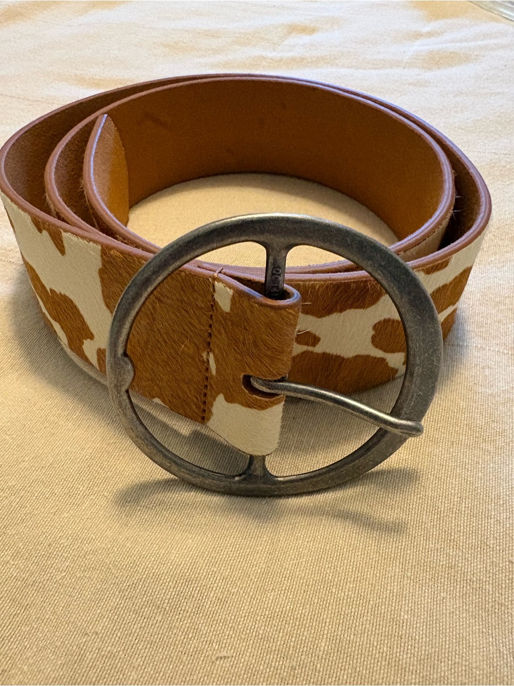 Leather Cowhide Print Round Buckle Belt - Brown/White